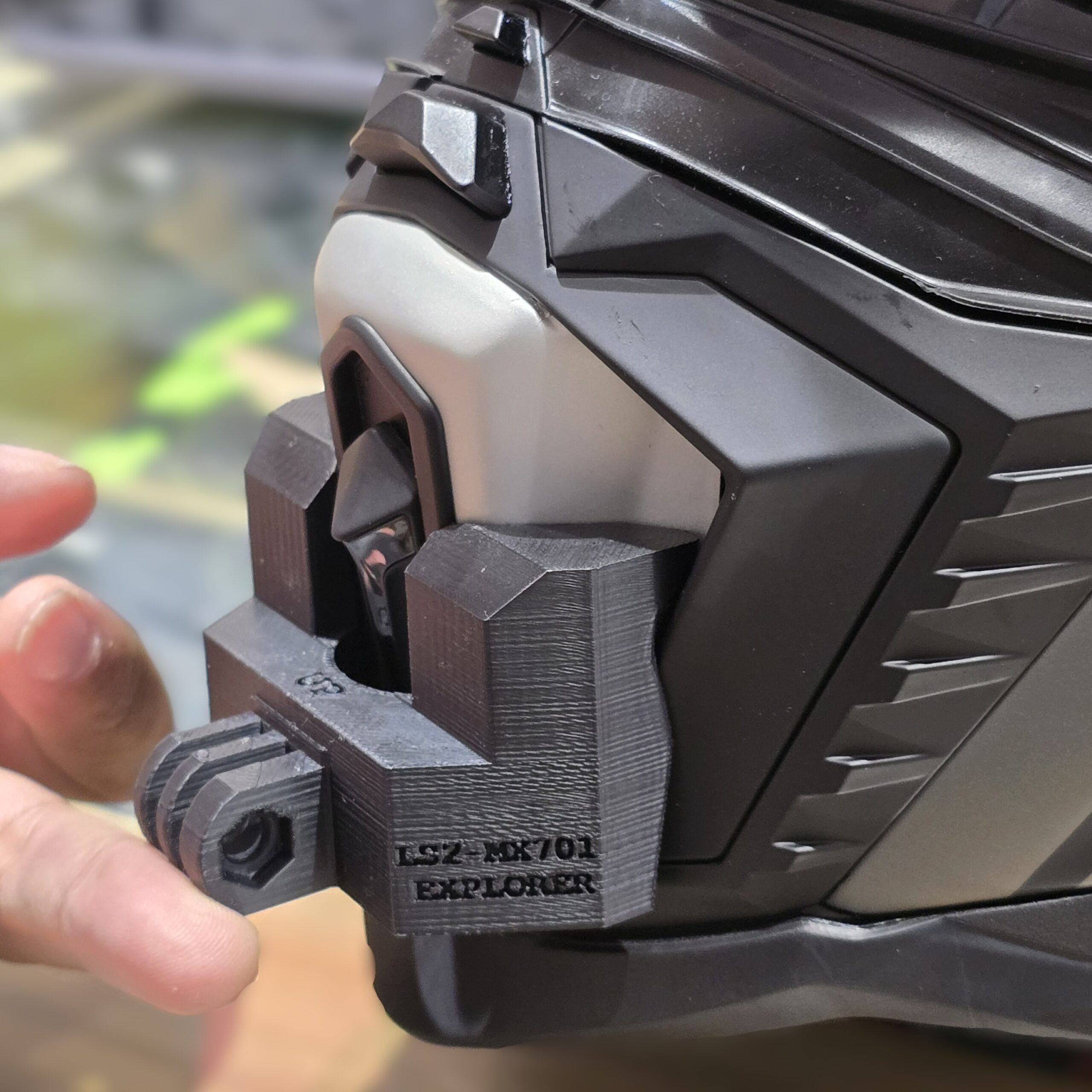 POV Chin Mount for LS2 MX701 Explorer Plus - Image 3